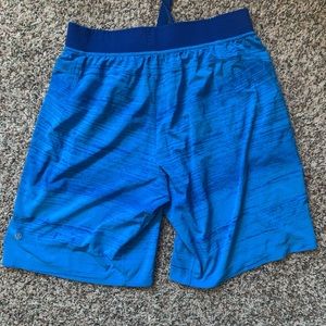 Lululemon Men’s large core short